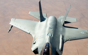 KC-135 refuels F-35s for CENTCOM security