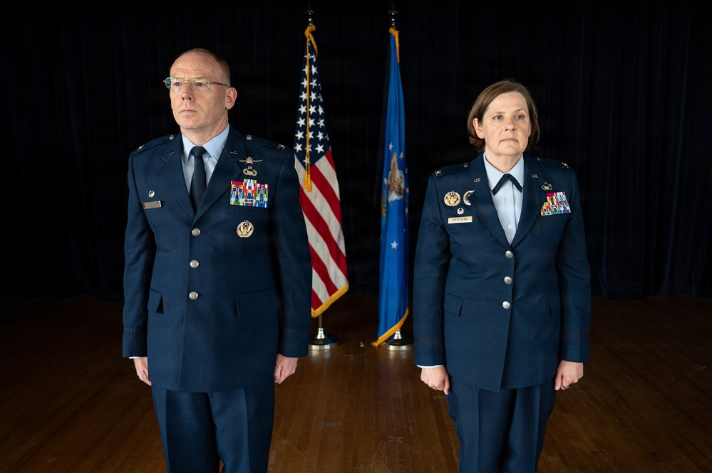 659th ISRG Change of Command