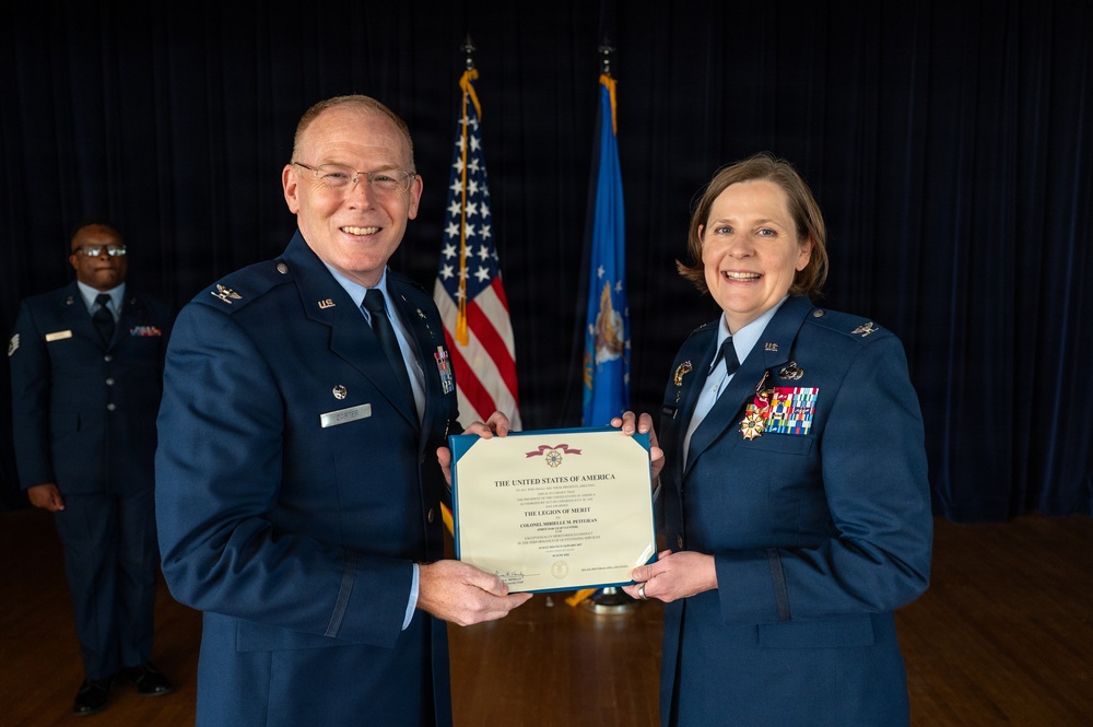 659th ISRG Change of Command