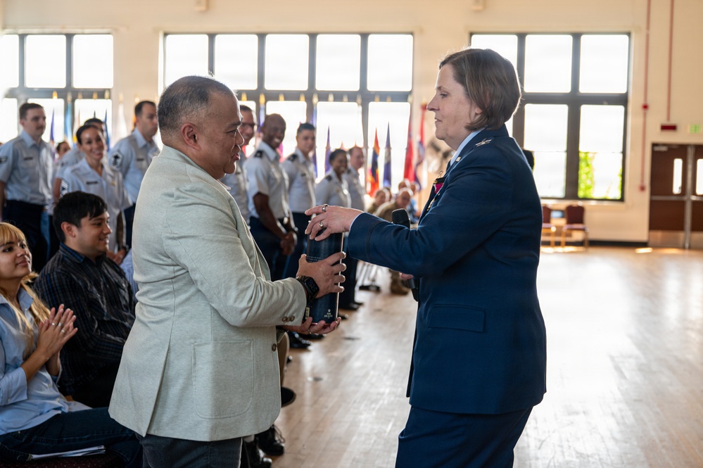 659th ISRG Change of Command