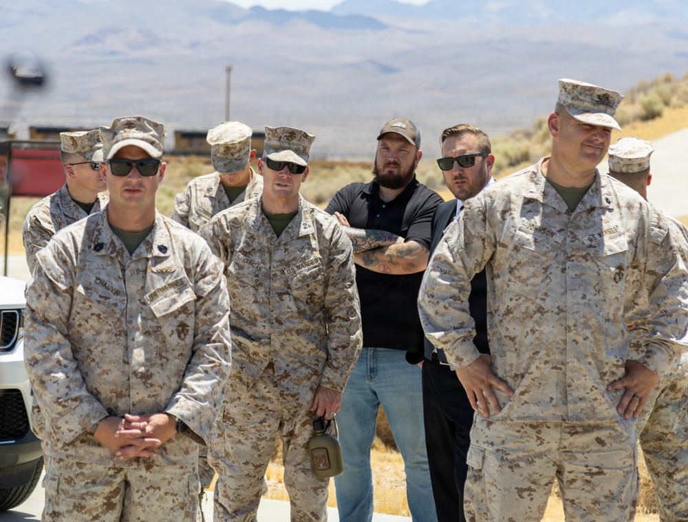 Major General Mark Clingan, commanding general MCLB Yermo Annex visit