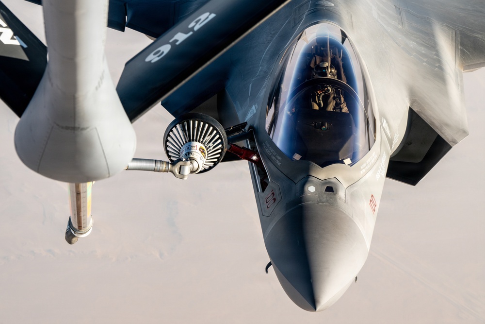 KC-135 refuels F-35Cs providing joint support