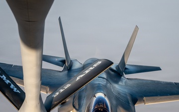 KC-135 refuels F-35Cs providing joint support