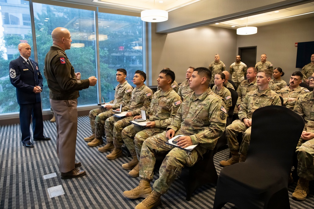 Arkansas National Guard Adjutant General awards JTF-DC Guardsmen