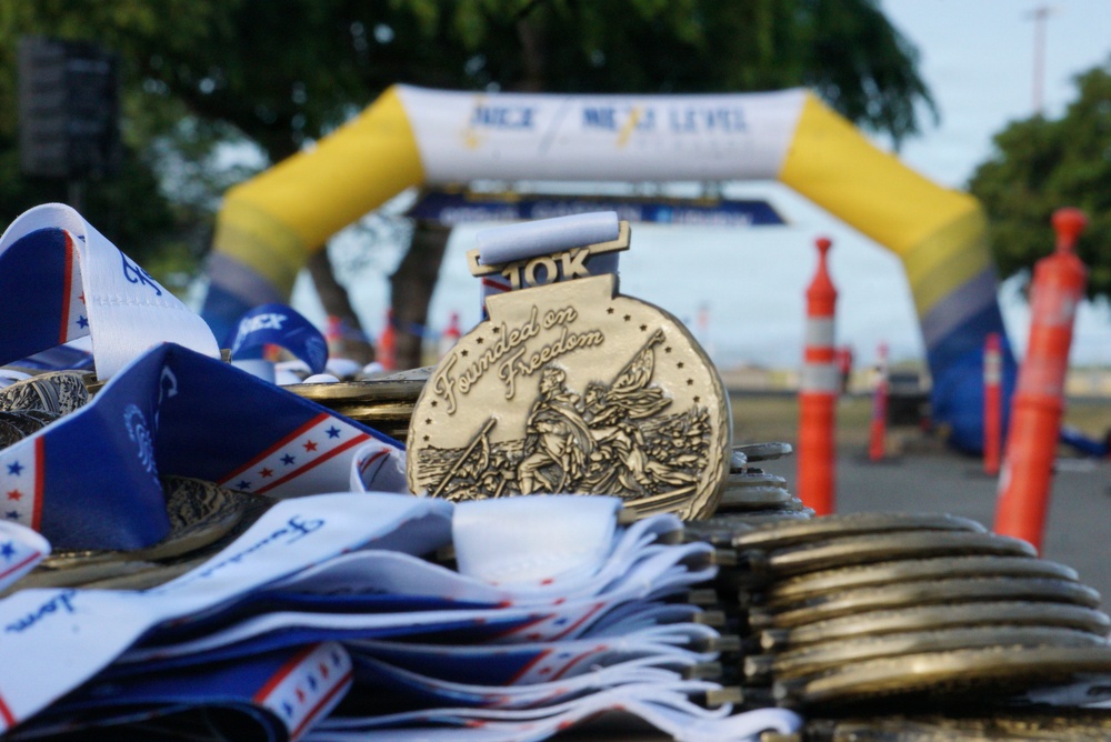 Joint Base Pearl Harbor-Hickham NEX hosts Freedom 10K Run