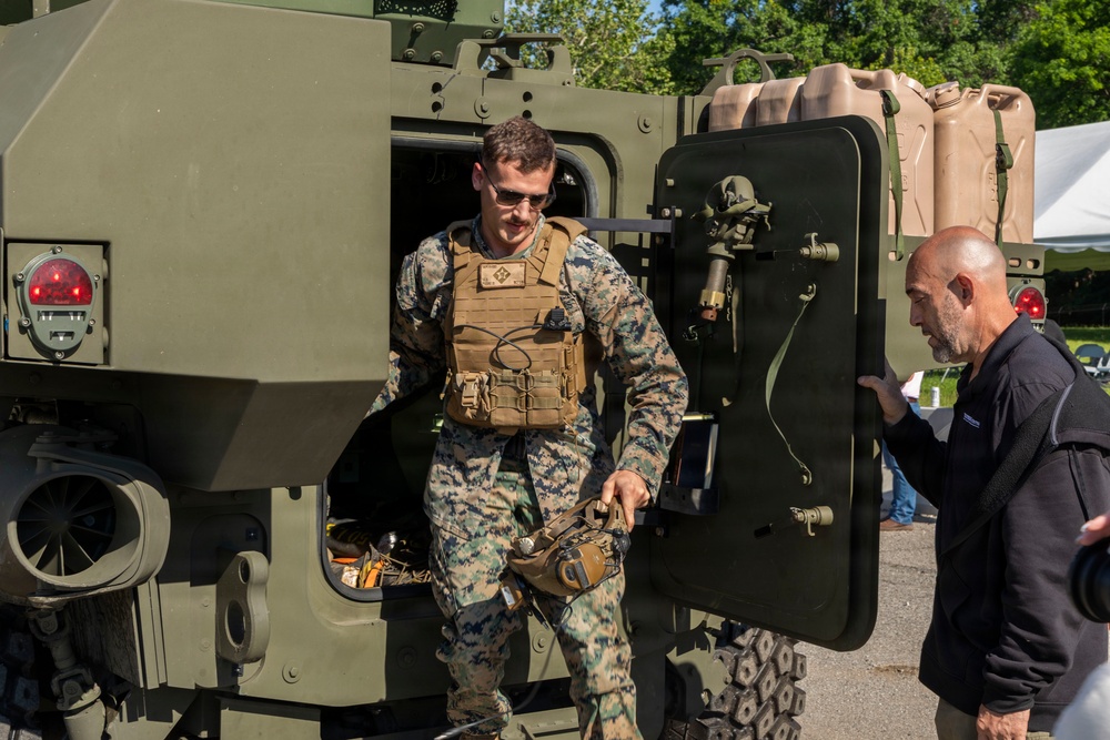 Recon Marines Provide Critical Feedback for ARV Development