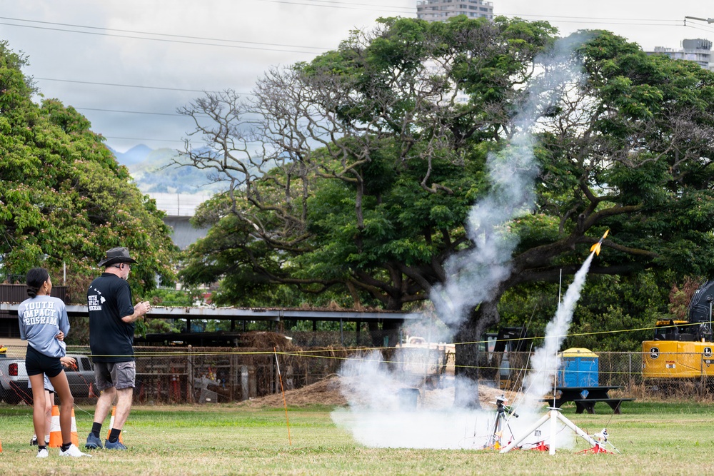 94th Army Air and Missile Defense Command Soldiers conduct Army Day for Youth Impact Program kids