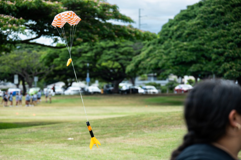 94th Army Air and Missile Defense Command Soldiers conduct Army Day for Youth Impact Program kids