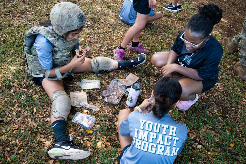 94th Army Air and Missile Defense Command Soldiers conduct Army Day for Youth Impact Program kids