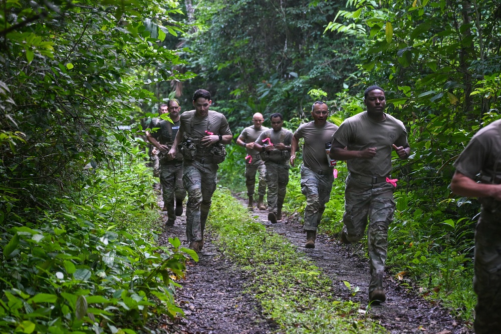 Joint Task Force-Bravo participates in JOTC-P Jungle 5K and Combat Water Survival Assessment