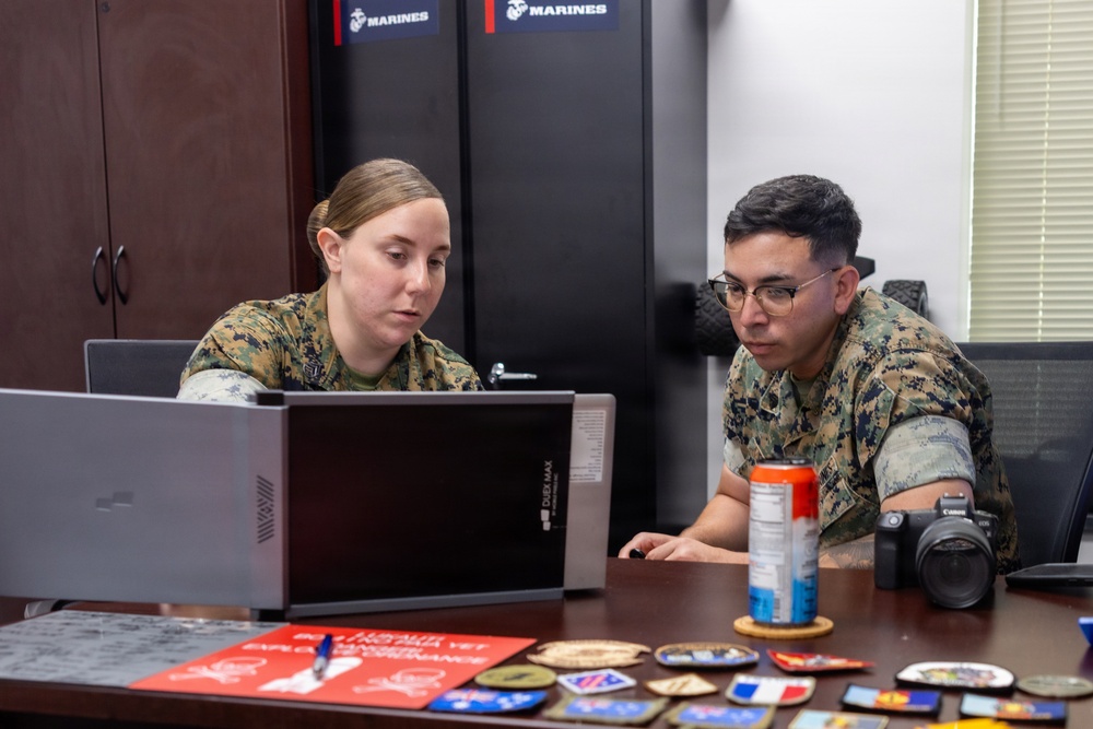 Marketing and Communication Marines Conduct Training