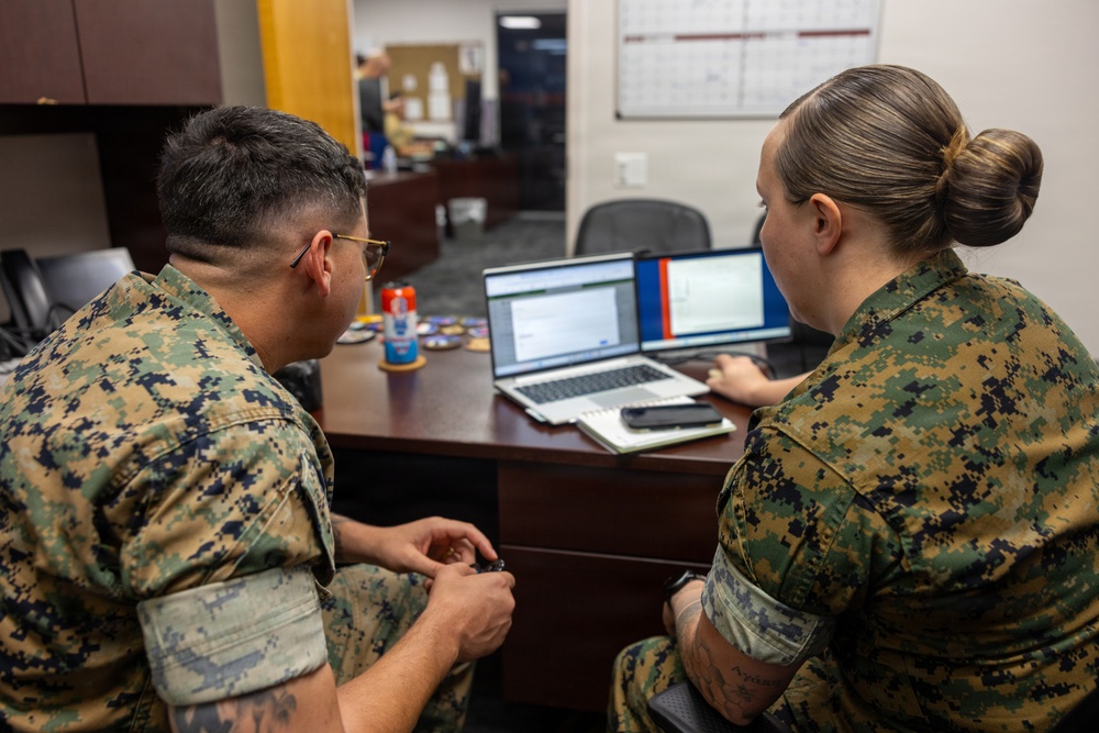 Marketing and Communication Marines Conduct Training