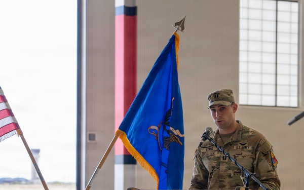 3-501st AHB-M, 1st AD CAB, furls Bravo Company's colors