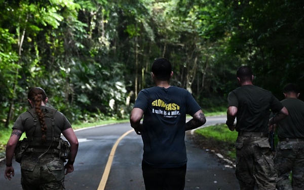 Joint Task Force-Bravo participates in JOTC-P Jungle 5K and Combat Water Survival Assessment