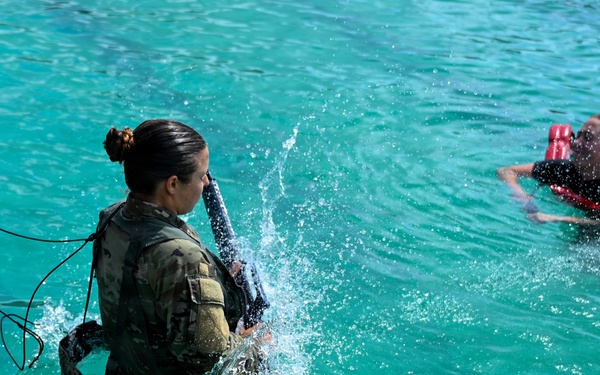 Joint Task Force-Bravo participates in JOTC-P Jungle 5K and Combat Water Survival Assessment