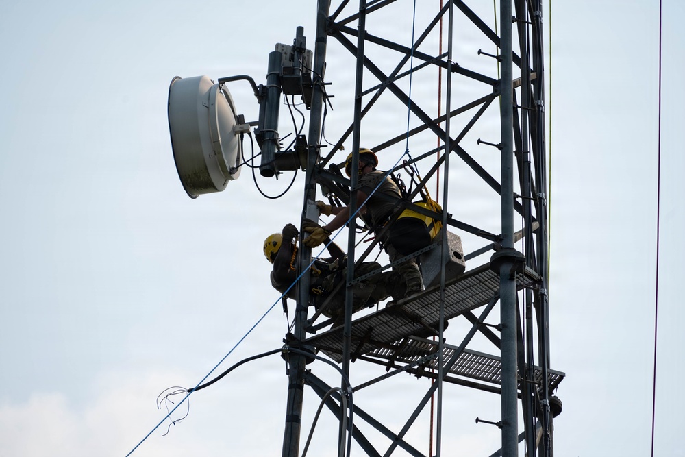 213 EIS Tower Climb