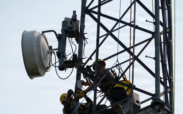 213 EIS Tower Climb