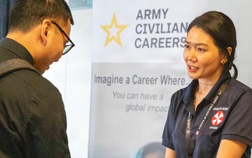 Social 9x16 Graphics: The Benefits of Hiring a Veteran [5 of 5]