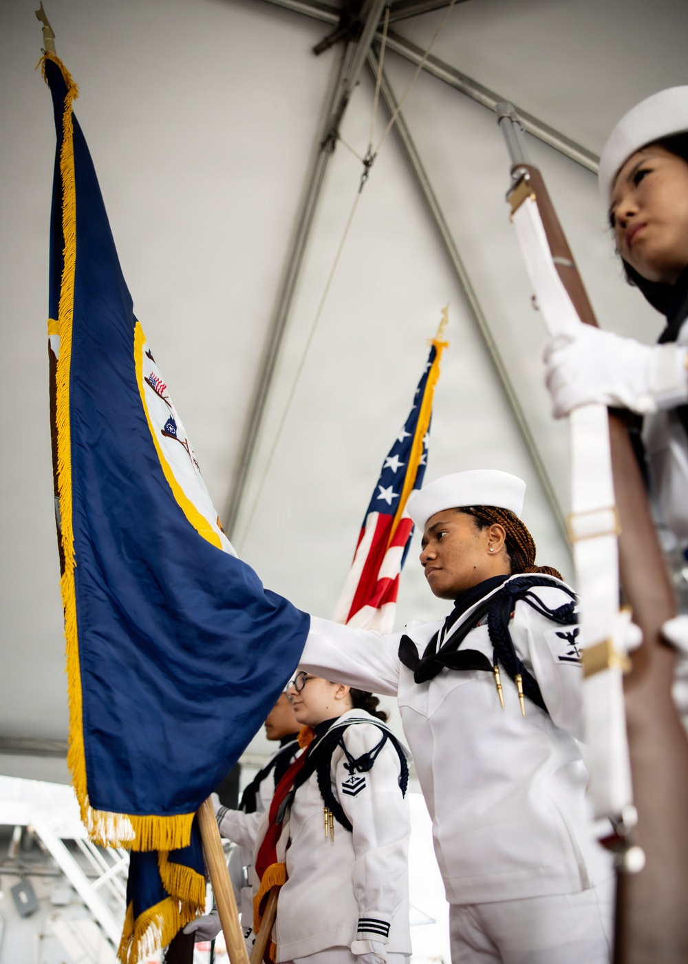 USNS Kanawha (T-AO 196) Receives Presidential Unit Citation Award