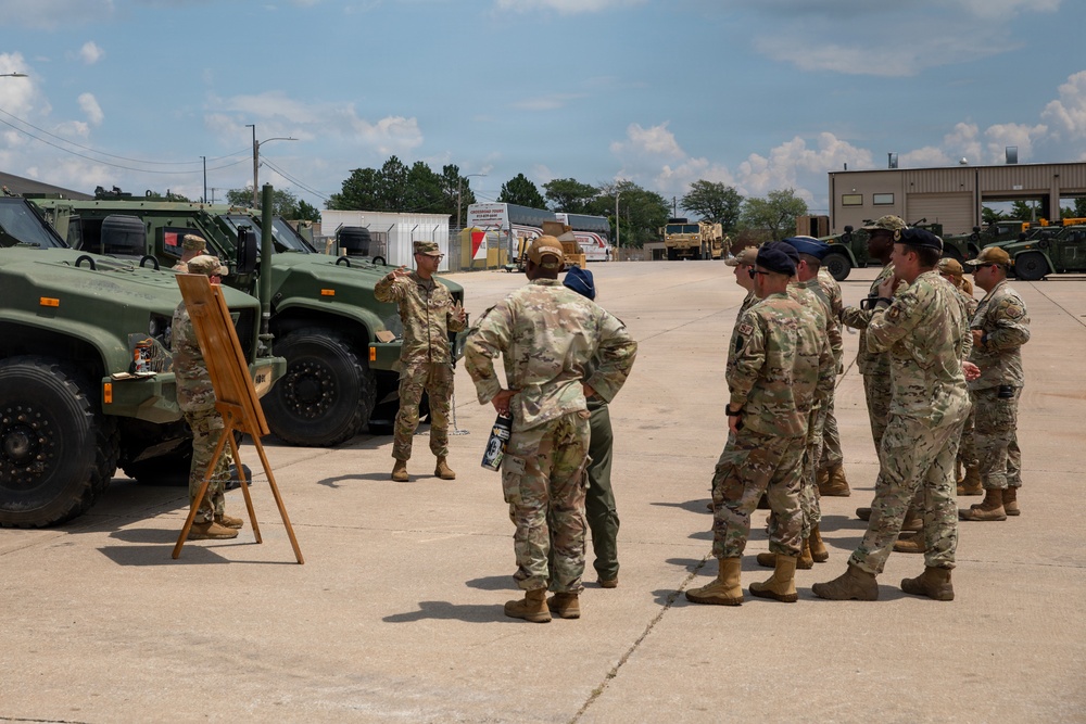 U.S. Air Force Command and General Staff College students visit Fort Riley