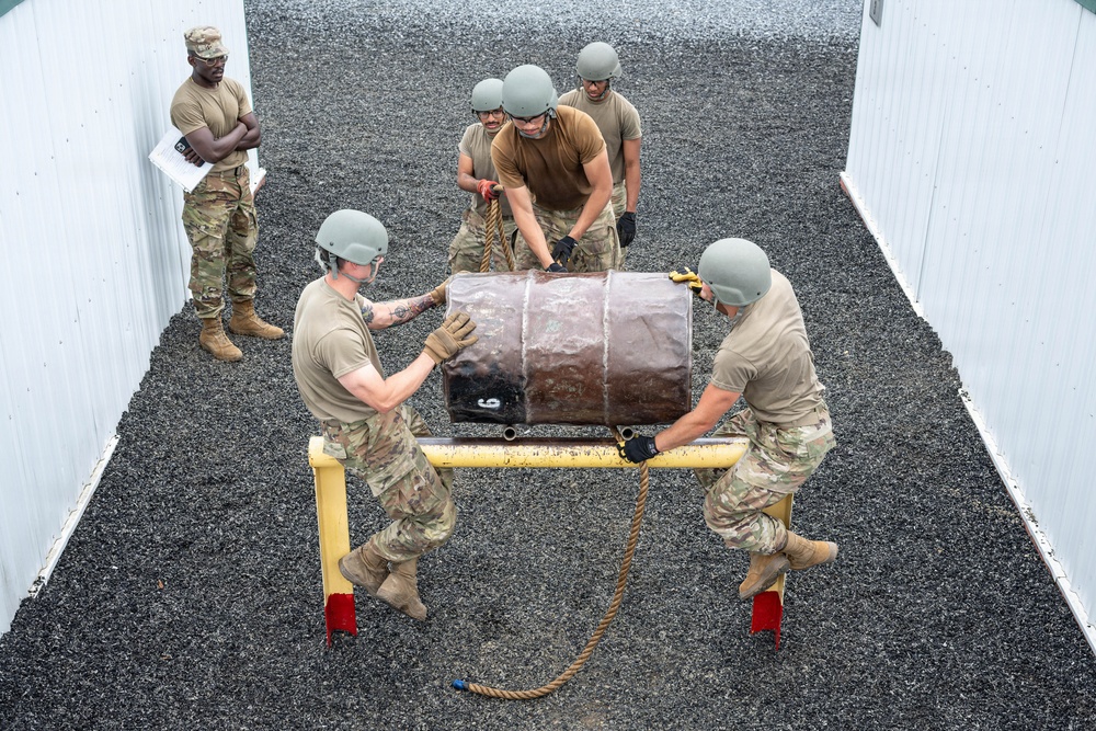 436th CES Airmen complete the confidence course