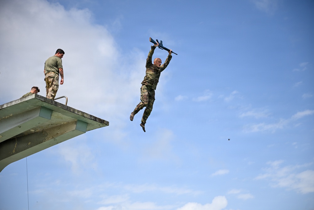 Joint Task Force-Bravo participates in JOTC-P Jungle 5K and Combat Water Survival Assessment