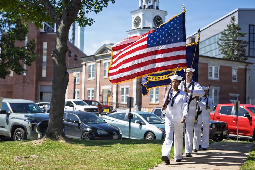 PNSY Hosts SUBMEPP Change of Command