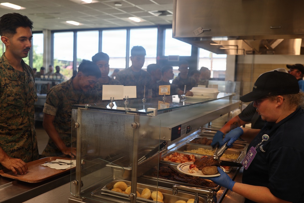 Appreciating the troops