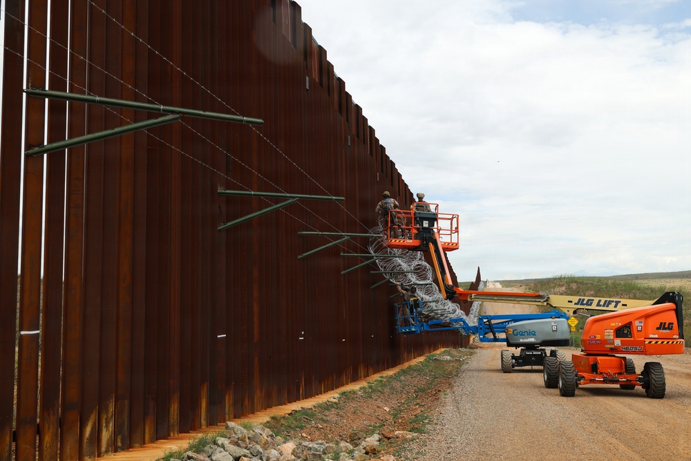 Strengthening the Barrier: JTF-SB Marines conduct barrier reinforcement operations