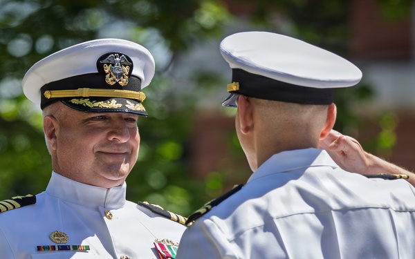PNSY Hosts SUBMEPP Change of Command