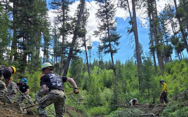 Wisconsin Soldiers conduct explosive demolition training in Bitterroot National Forest