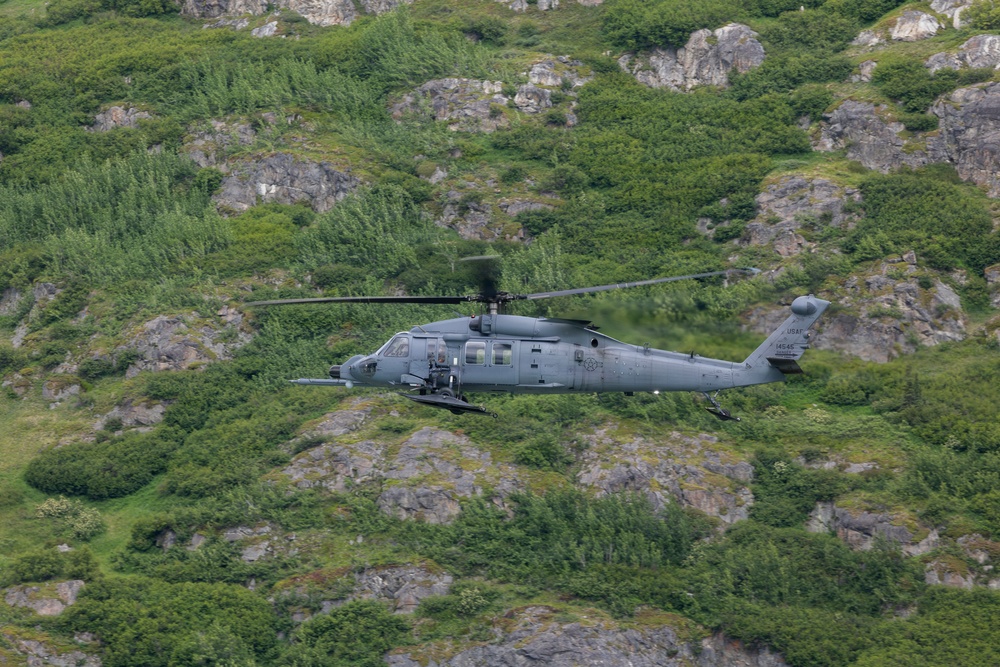 The AKANG’s 176th Wing bids farewell to the HH-60G Pave Hawk