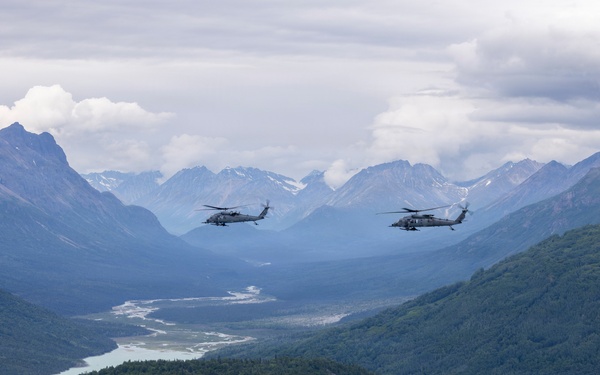 The AKANG’s 176th Wing bids farewell to the HH-60G Pave Hawk