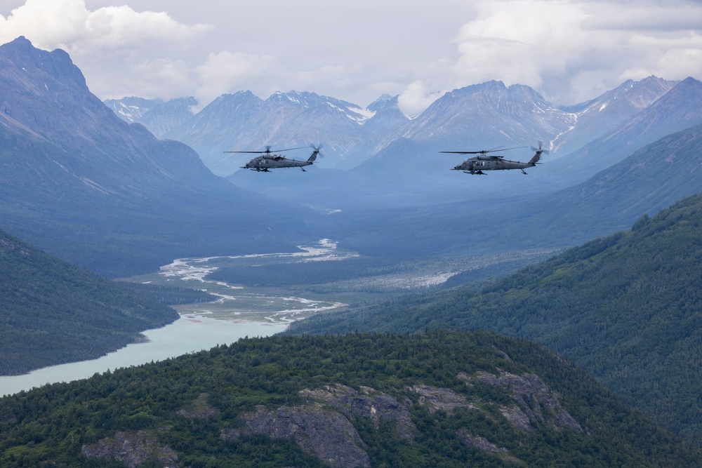 The AKANG’s 176th Wing bids farewell to the HH-60G Pave Hawk