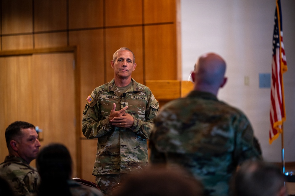 SEA Raines visits CONR-1AF (AFNORTH and AFSPACE)