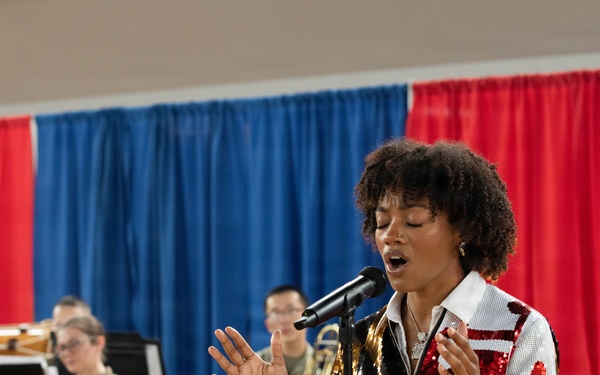 Jayla Elise sings “The Heart of Maryland”