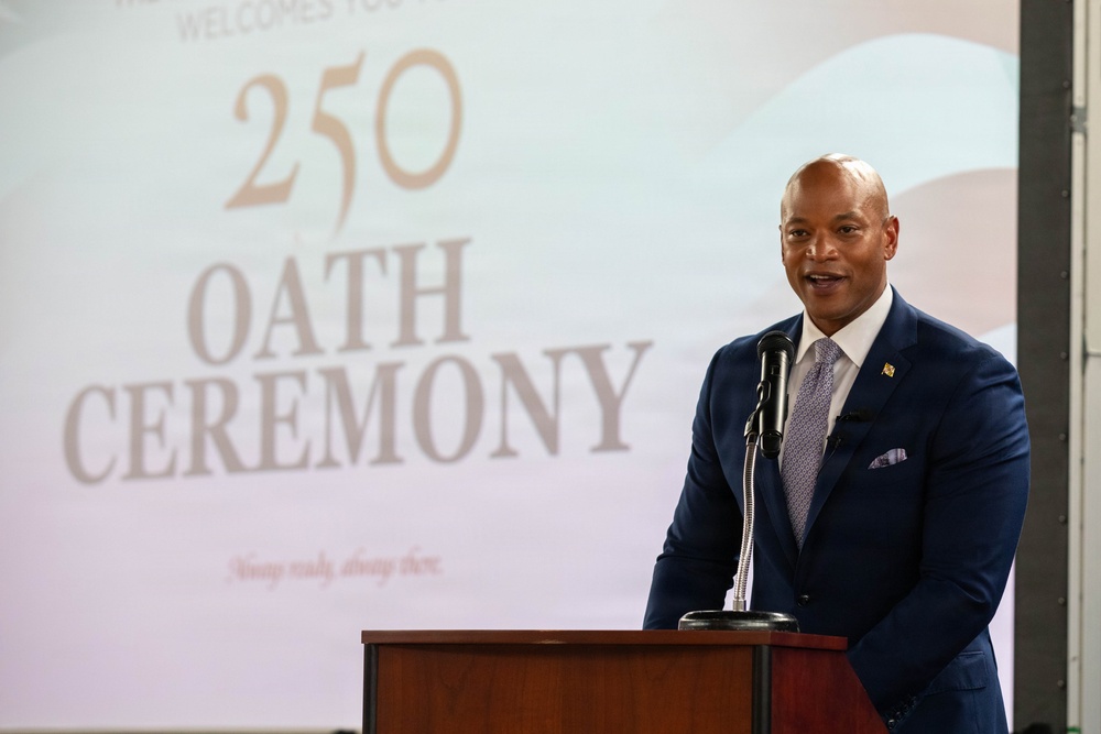 Governor gives speech