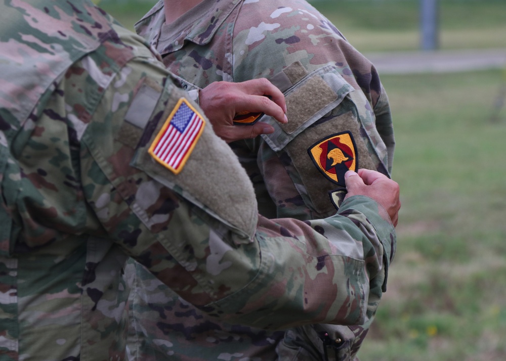 Color Shoulder Sleeve Insignia Patching Ceremony for Iowa Army National Guard Unit