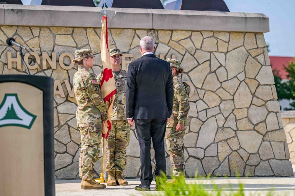 New commander assumes command of U.S. Army Garrison-Fort McCoy