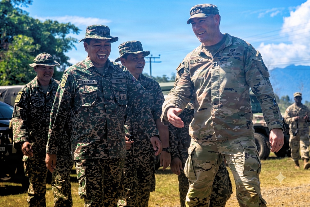 Keris Strike 26: Malaysian Army leaders tour the U.S. Army's High Mobility Artillery Rocket System