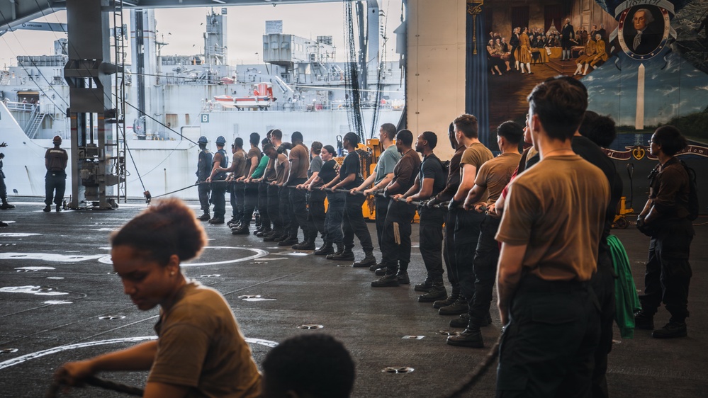 George Washington Conducts Replenishment at Sea