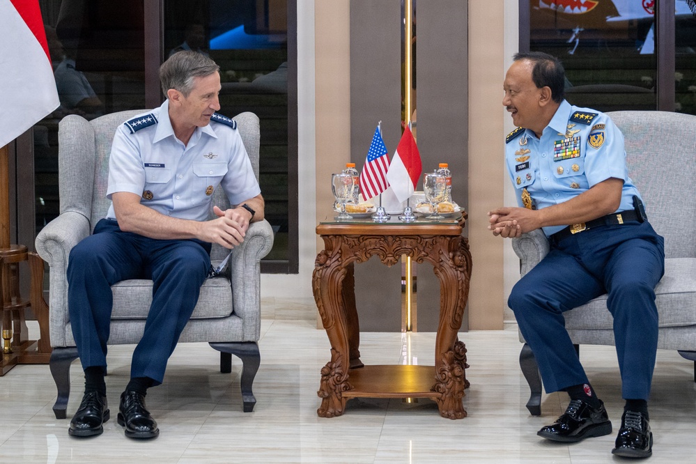 Pacific Air Forces Commander visits Indonesia
