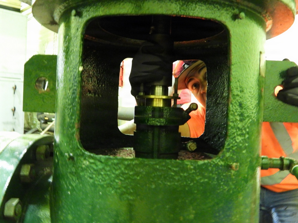 USAG Hawaii continues water system repairs as crews replace deep‑well motor