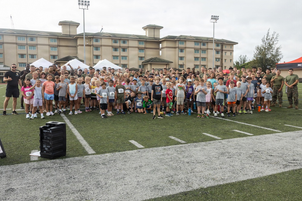Lil Leathernecks: MCBH Hosts Physical Fitness Events and Presidential Fitness Test