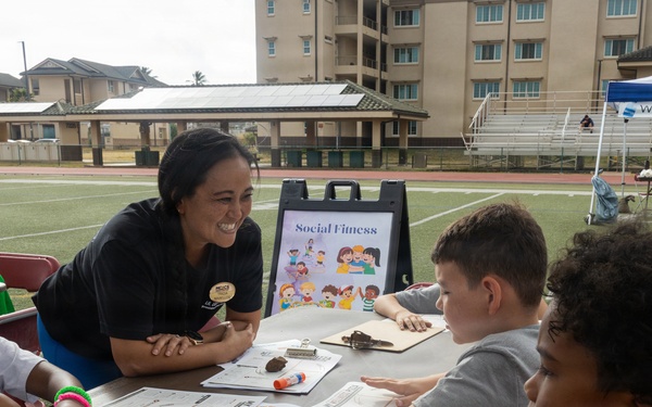 Lil Leathernecks: MCBH Hosts Physical Fitness Events and Presidential Fitness Test