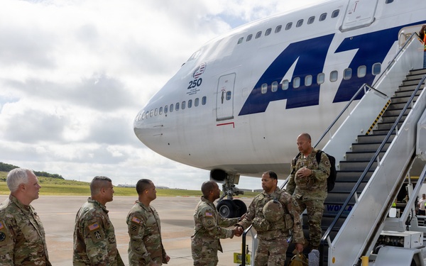319th ESB Soldiers Return Home Following Hostile CENTCOM Deployment