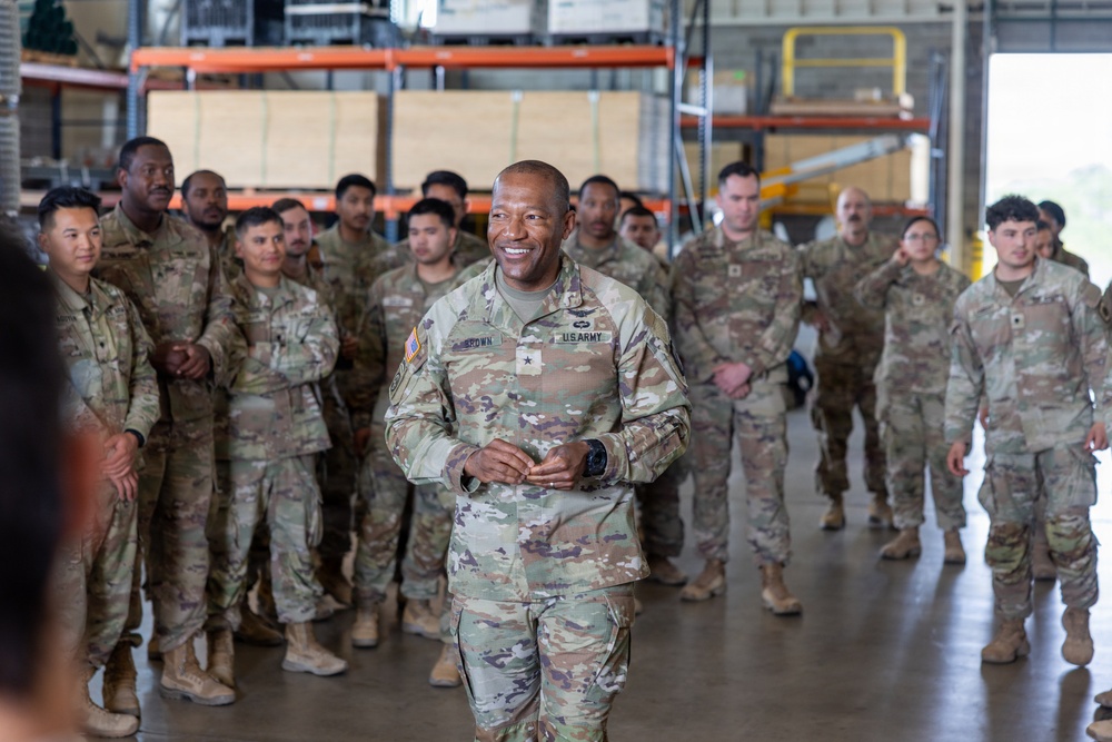 319th ESB Soldiers Return Home Following Hostile CENTCOM Deployment