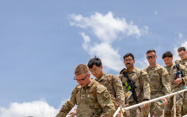 319th ESB Soldiers Return Home Following Hostile CENTCOM Deployment