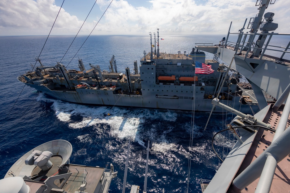 George Washington Conducts Replenish at Sea