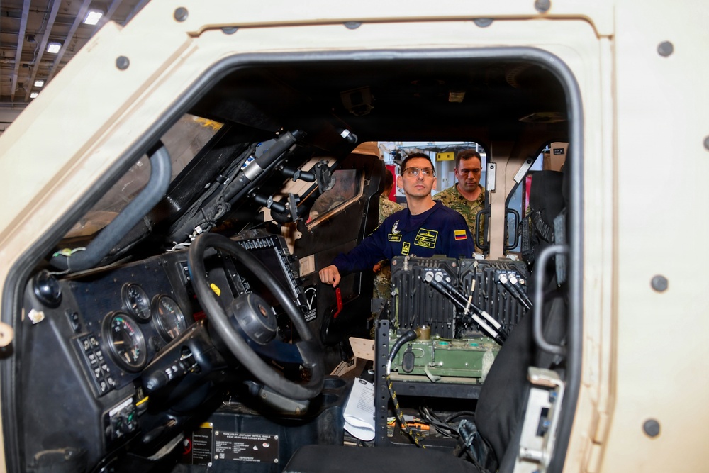 USS Essex hosts distinguished visitors during RIMPAC 2026